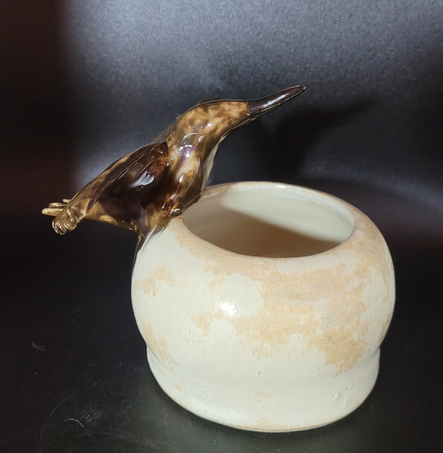 Pot Colibri - Autre angle du pot en grès émaillé