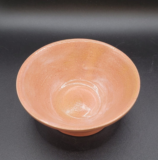 Bol rose saumon pour vos repas, vos apéros ou encore pour recevoir vos plantes d'intérieur (vue de dessus)